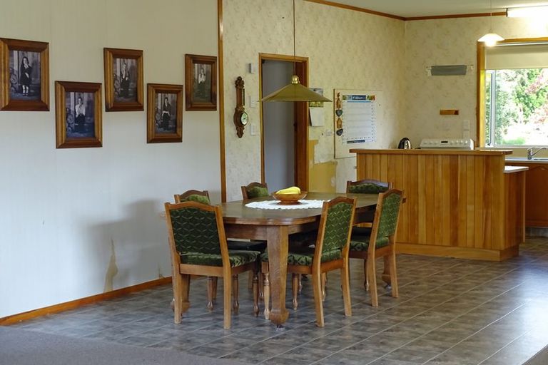 Photo of property in 114 Hubbard Road, Paeroa, 3674