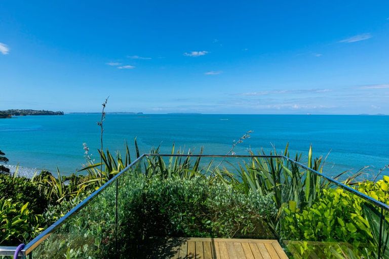 Photo of property in 47 Rothesay Bay Road, Rothesay Bay, Auckland, 0630