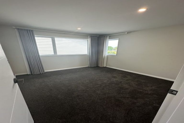 Photo of property in 5b Mander Place, Bucklands Beach, Auckland, 2012