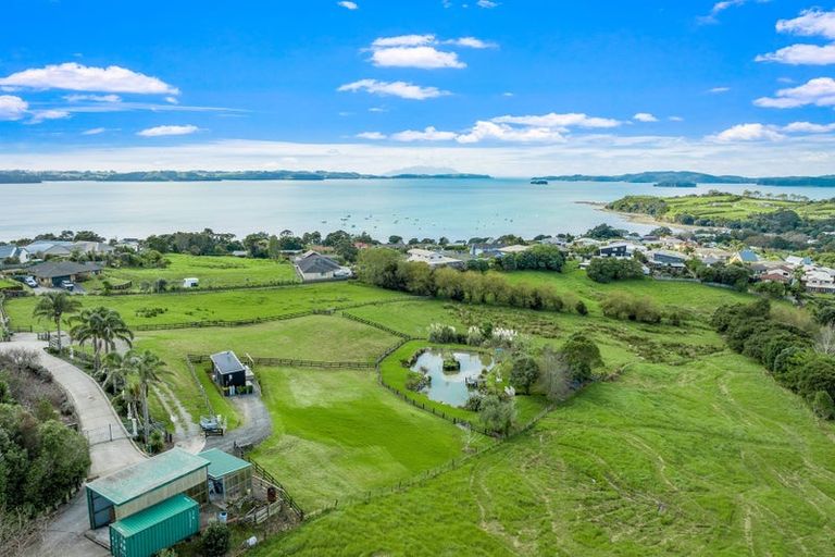 Photo of property in 655 Mahurangi East Road, Algies Bay, Warkworth, 0920