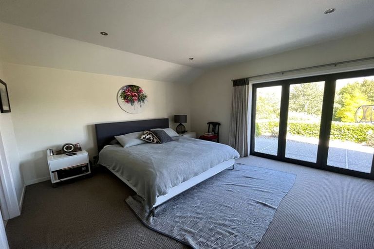 Photo of property in 11 Bevan Place, Wanaka, 9305