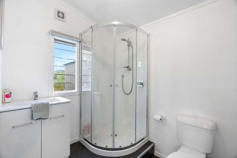 Photo of property in 124 Kanohi Road, Kaukapakapa, 0873