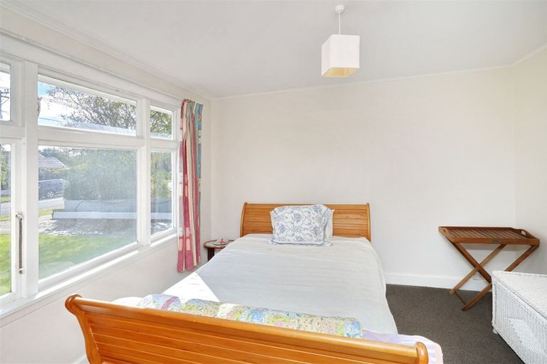 Photo of property in 34 Mcgregors Road, Bromley, Christchurch, 8062