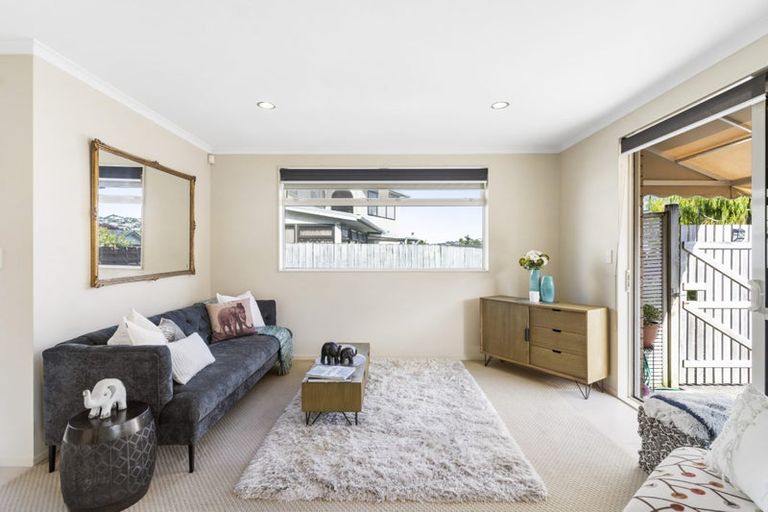 Photo of property in 56a Florence Avenue, Orewa, 0931