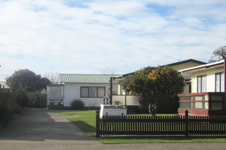 Photo of property in 1/806 Saint Aubyn, Parkvale, Hastings, 4122