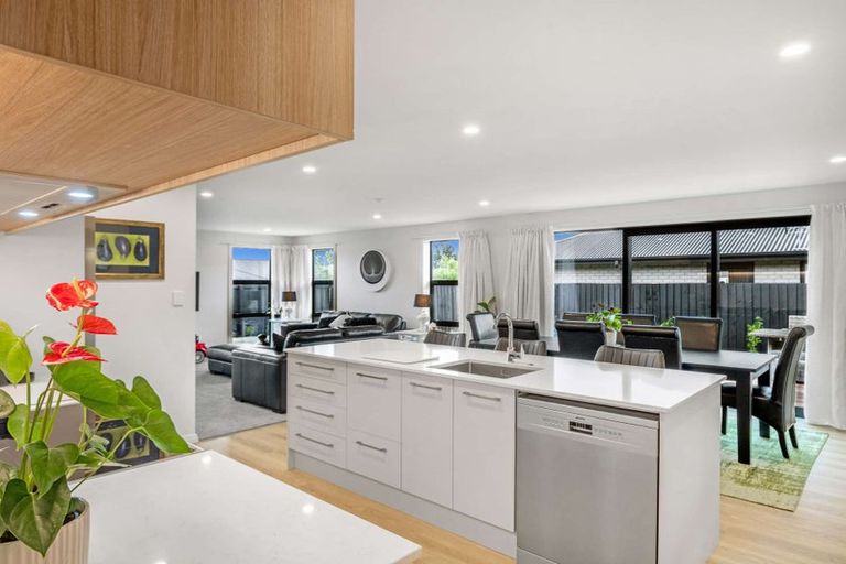 Photo of property in 125 Prestons Park Drive, Marshland, Christchurch, 8083