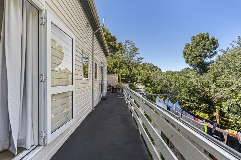 Photo of property in 28 Carrington Street, New Plymouth, 4310