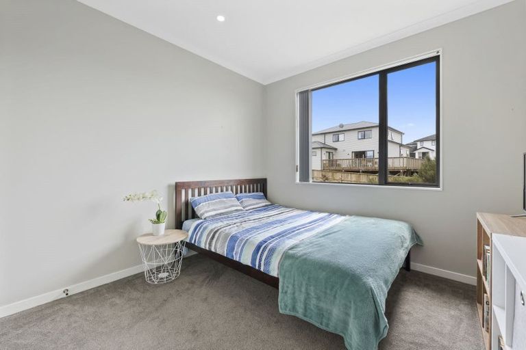 Photo of property in 9 Penny Lane, Pukekohe, 2120