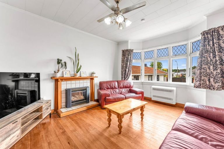 Photo of property in 42 Allnatt Street, Temuka, 7920