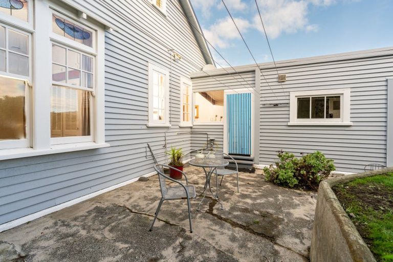 Photo of property in 44 Mills Road, Brooklyn, Wellington, 6021
