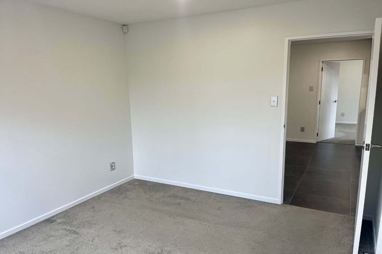 Photo of property in 43 Renata Crescent, Te Atatu Peninsula, Auckland, 0610