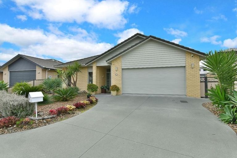 Photo of property in 13 Piper Lane, Snells Beach, 0920