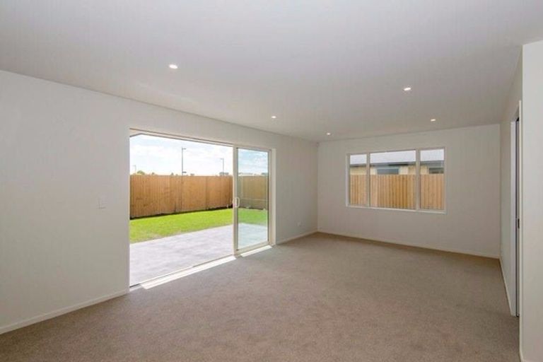 Photo of property in 22 Bradwell Crescent, Halswell, Christchurch, 8025