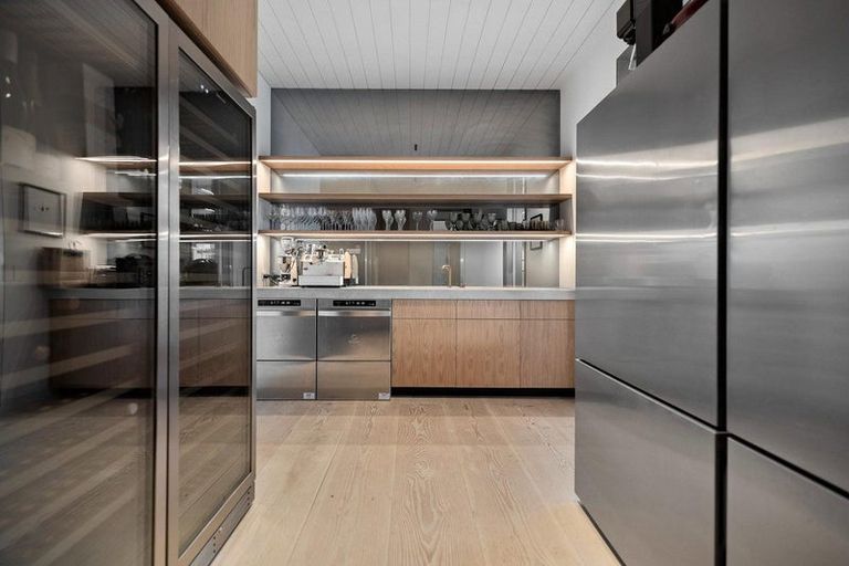 Photo of property in 4 Fishermans Lane, Mount Creighton, Queenstown, 9371