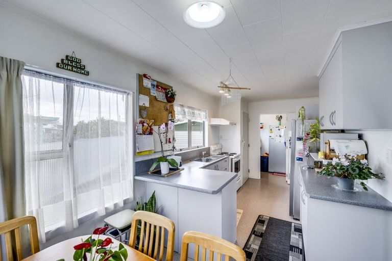 Photo of property in 13 Sutherland Street, Tamatea, Napier, 4112