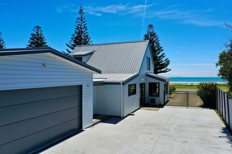 Photo of property in 238 Ocean Road, Ohope, 3121