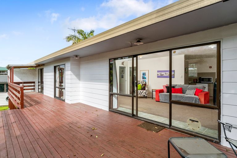 Photo of property in 16 Lochinvar Place, Hairini, Tauranga, 3112