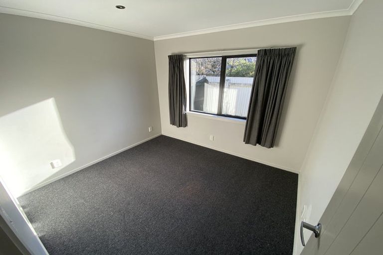 Photo of property in 35 Wilford Street, Wallaceville, Upper Hutt, 5018