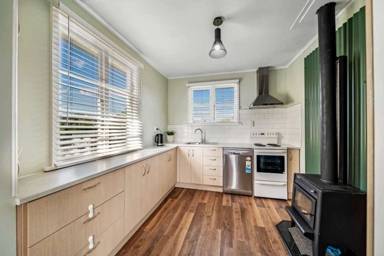 Photo of property in 5 Raglan Street, Oamaru North, Oamaru, 9400