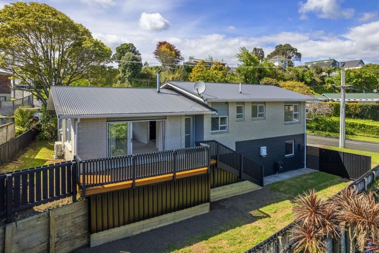 Photo of property in 1 Ruskin Place, Westown, New Plymouth, 4310