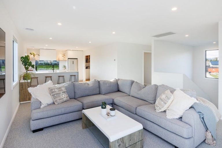 Photo of property in 11 Mangatainoka Lane, Awapuni, Palmerston North, 4412