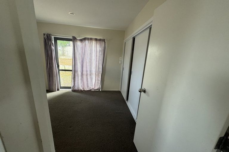 Photo of property in 26 Nile Road, Kelston, Auckland, 0602