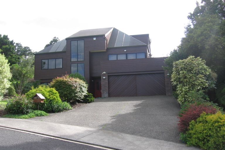 Photo of property in 6 Ben James Drive, Hillsborough, Auckland, 1042