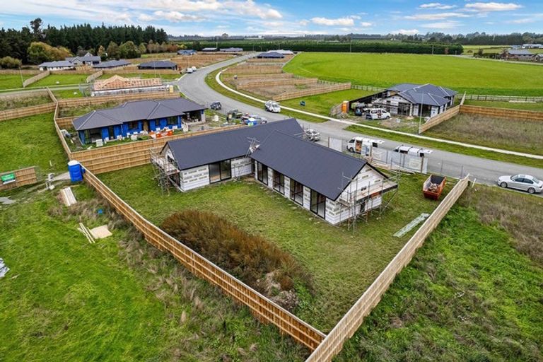 Photo of property in 9 Plover Avenue, Amberley, 7410