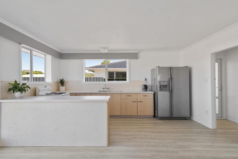 Photo of property in 74 Saint Johns Street, Woolston, Christchurch, 8062