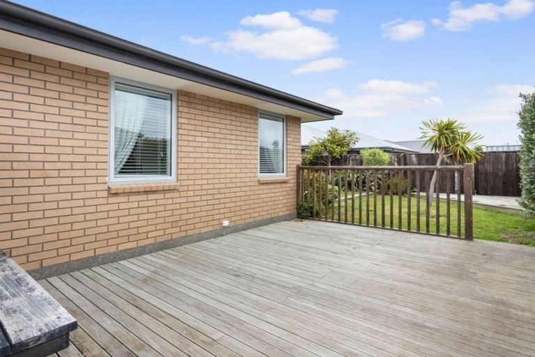 Photo of property in 12 Puaka Street, Pegasus, 7612