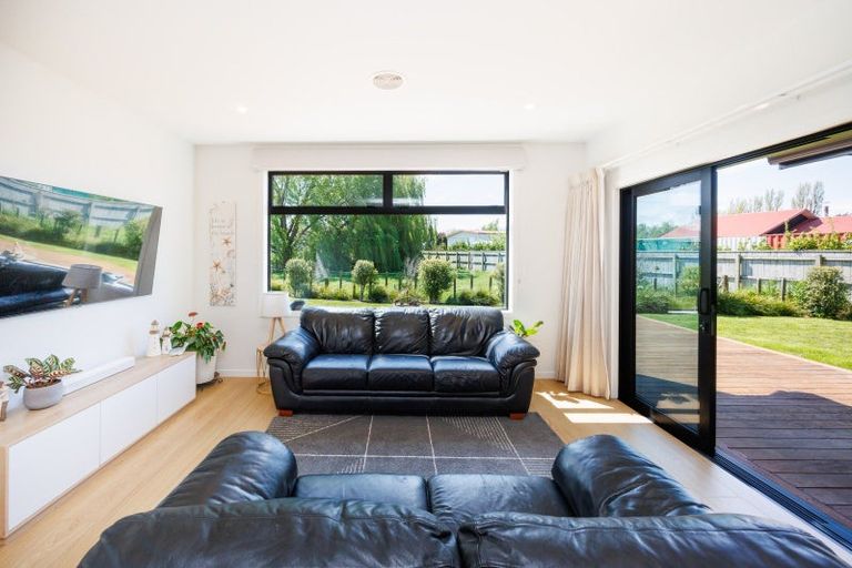 Photo of property in 152 Pharazyn Street, Feilding, 4702