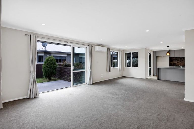 Photo of property in 6 Wills Road, Bell Block, New Plymouth, 4312