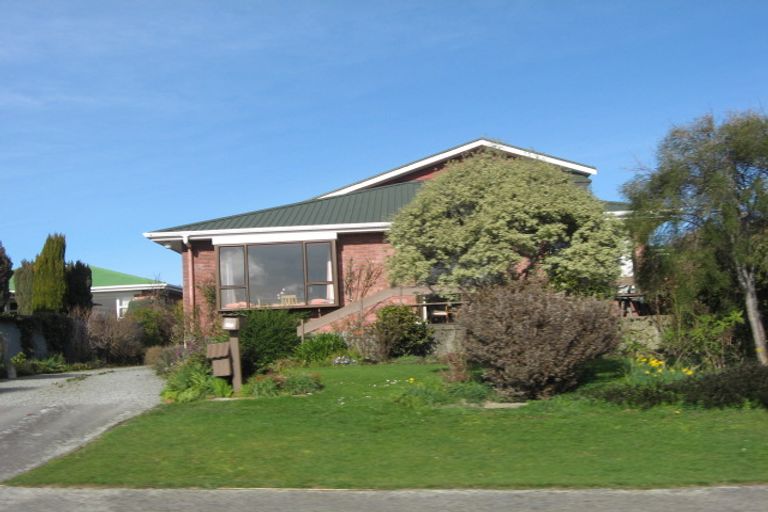 Photo of property in 27 Welsh Road, Winton, 9720