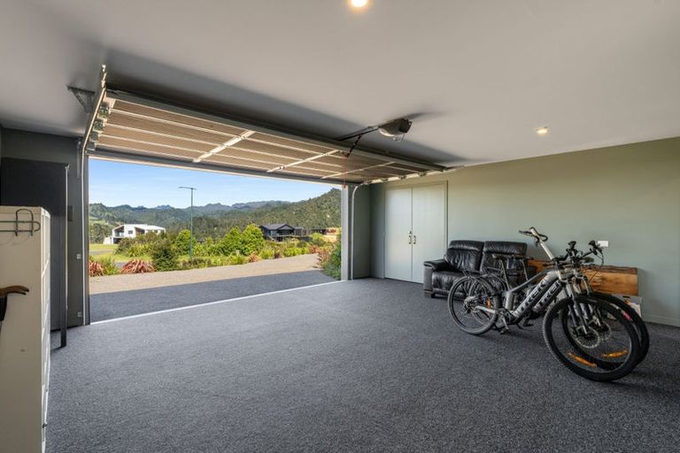 Photo of property in 7 Mason Rise, Tairua, 3508