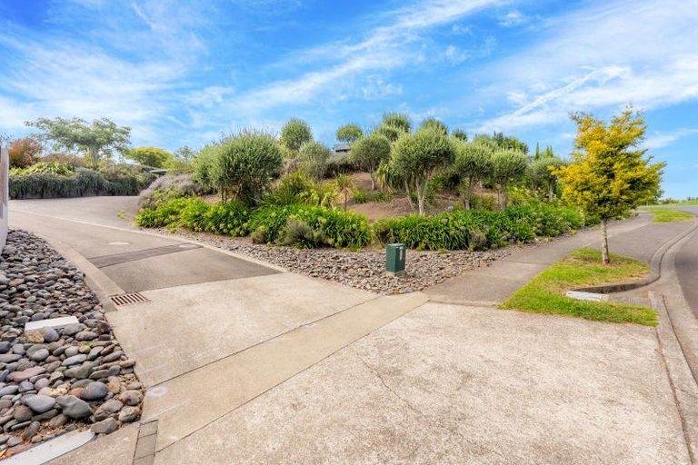 Photo of property in 9 Burbury Ridge, Havelock North, 4130