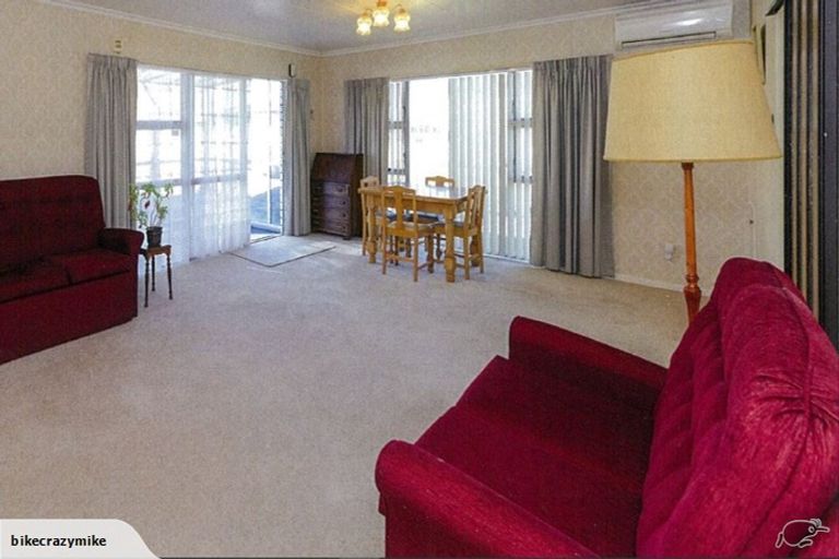 Photo of property in 79 Vogel Street, Roslyn, Palmerston North, 4414