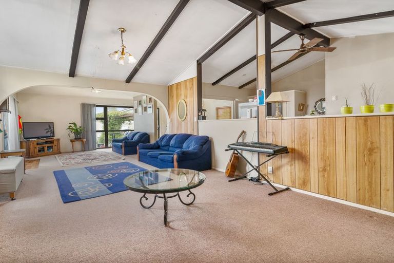 Photo of property in 19 Chaucer Place, Owhata, Rotorua, 3010