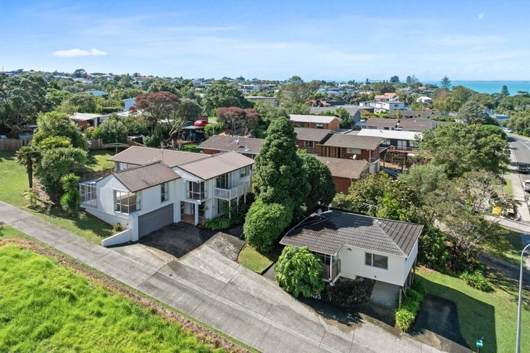 Photo of property in 23 Glamorgan Drive, Torbay, Auckland, 0630