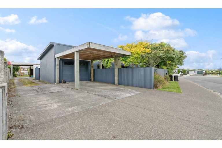 Photo of property in 14 Rowan Street, Hargest, Invercargill, 9810