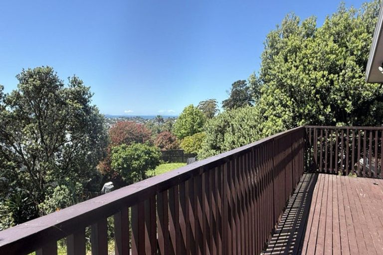 Photo of property in 40 Whangaparaoa Road, Red Beach, 0932