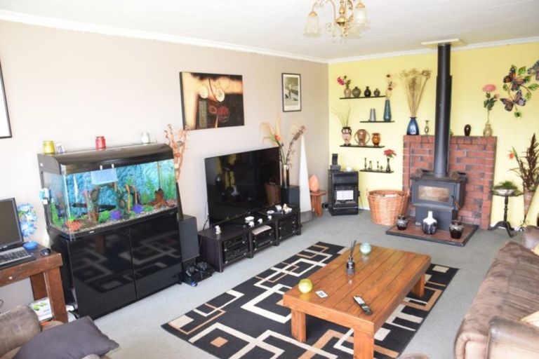 Photo of property in 1 Avon Road, Clifton, Invercargill, 9812