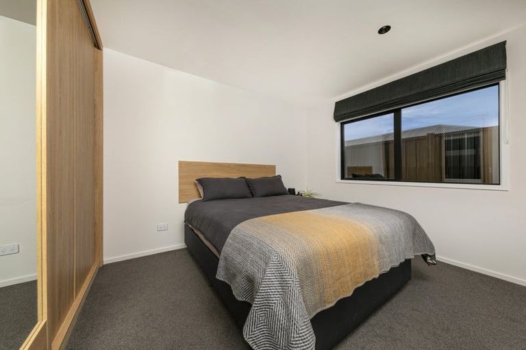 Photo of property in 175 Burdon Loop, Lake Hawea, 9382