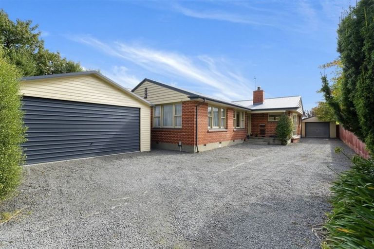 Photo of property in 225 Innes Road, St Albans, Christchurch, 8052