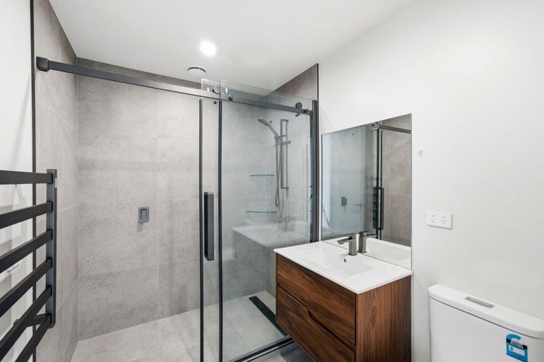 Photo of property in 2/240 Worcester Street, Christchurch Central, Christchurch, 8011