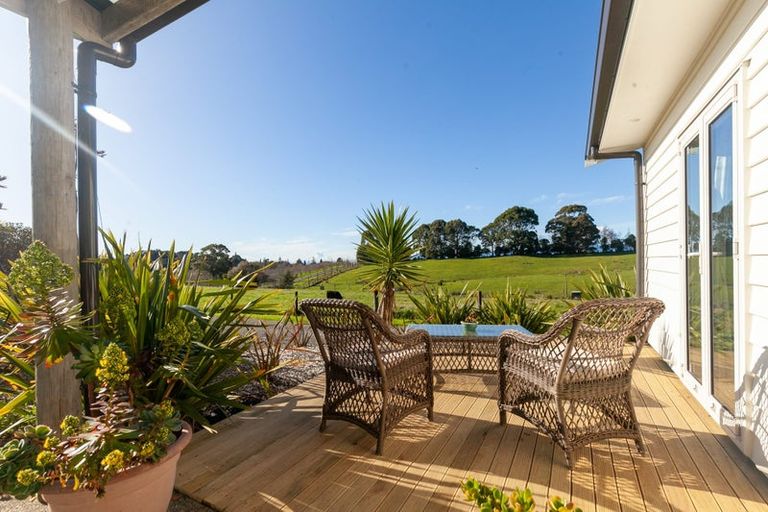 Photo of property in 115 Marriages Road, Tasman, Upper Moutere, 7173