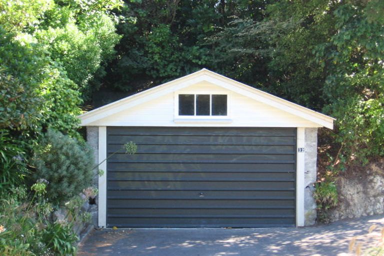 Photo of property in 32 Nicholson Road, Khandallah, Wellington, 6035