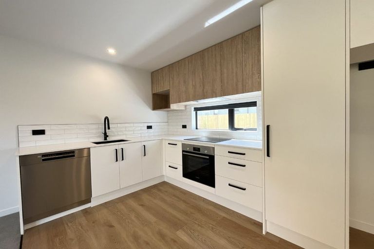 Photo of property in 2/15 Southey Street, Sydenham, Christchurch, 8023