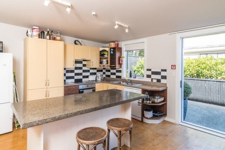 Photo of property in 52 Ellice Street, Mount Victoria, Wellington, 6011