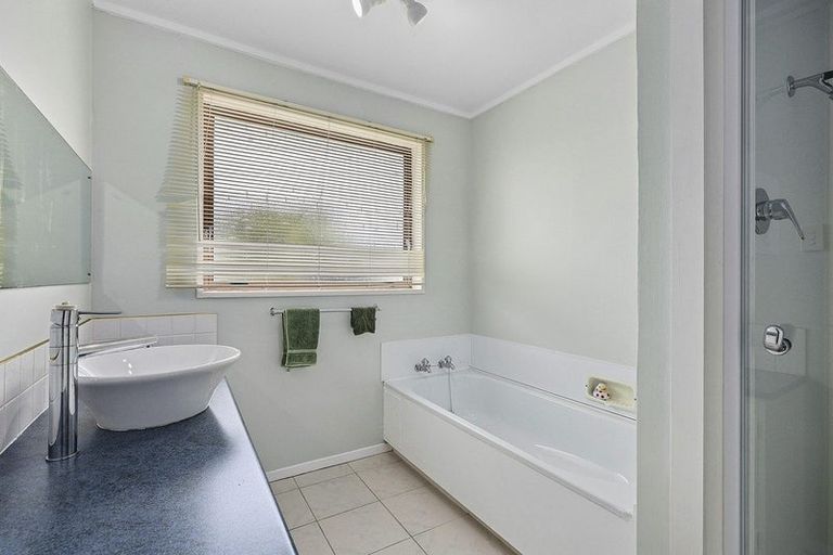Photo of property in 10 Capstan Lane, Whitby, Porirua, 5024