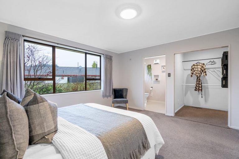 Photo of property in 5 Raeburn Place, Gore, 9710